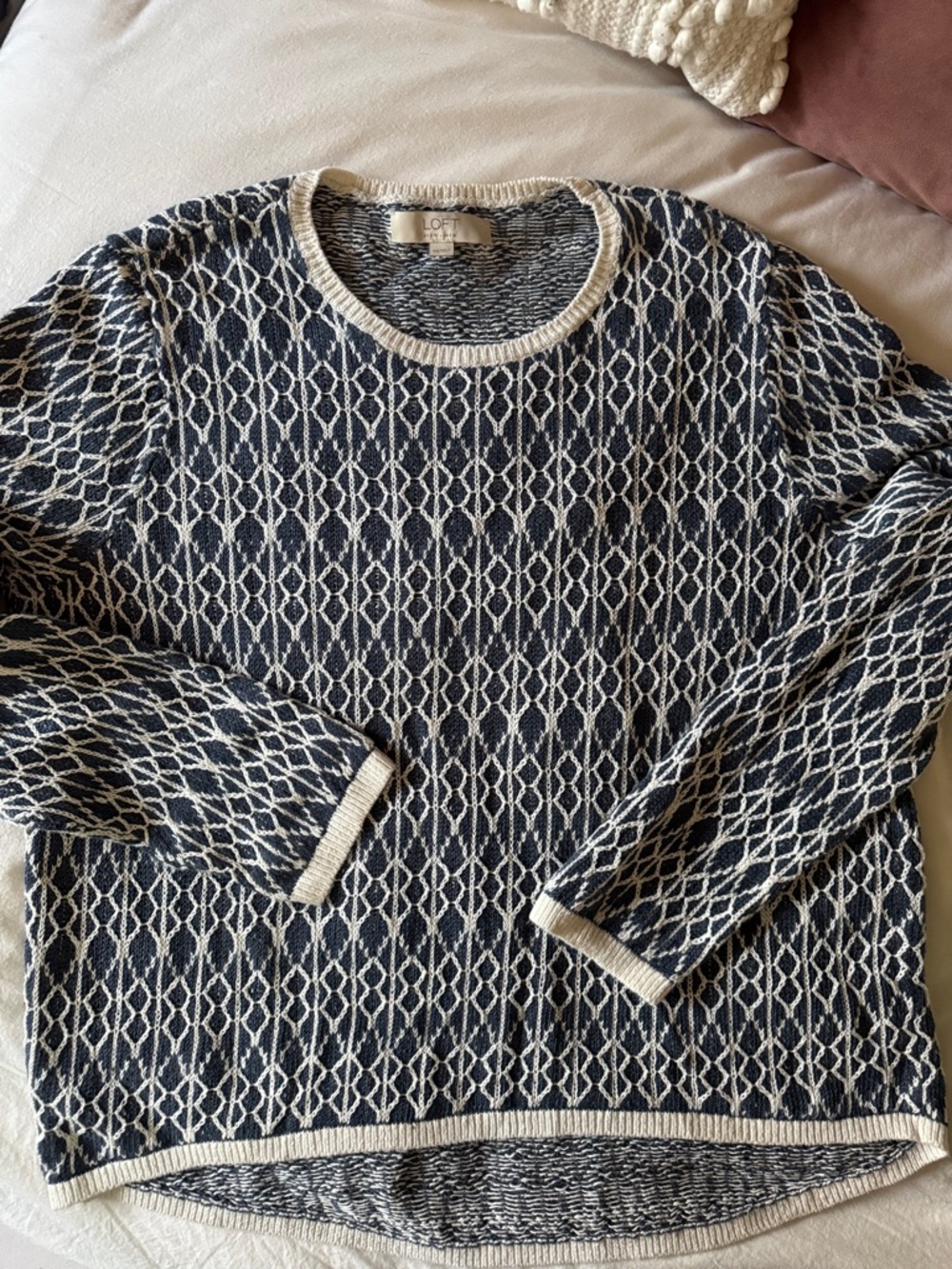 LOFT Navy and Cream Linen Sweatet